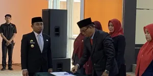 Wali Kota Tasming Hamid Lantik Direktur PAM Tirta Karajae: “Jangan Kerja di Zona Nyaman!”